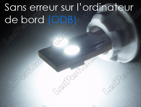 Lâmpada LED Quad BA9S 53 57 64111 Anti-erro OBD branco Efeito xénon
