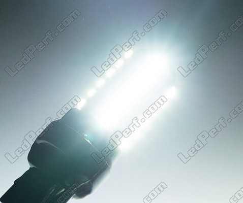 Iluminação Lâmpada 7443 - W21/5W LED (T20) Ultimate Ultra Potente