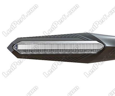 Vista frontal dos piscas LED dinâmicos com luzes diurnas para Ducati Monster 916 S4